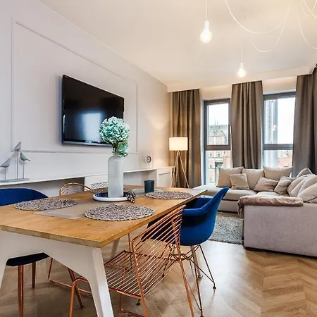 ,,centrum Stare ,, Widok Na Motlawe